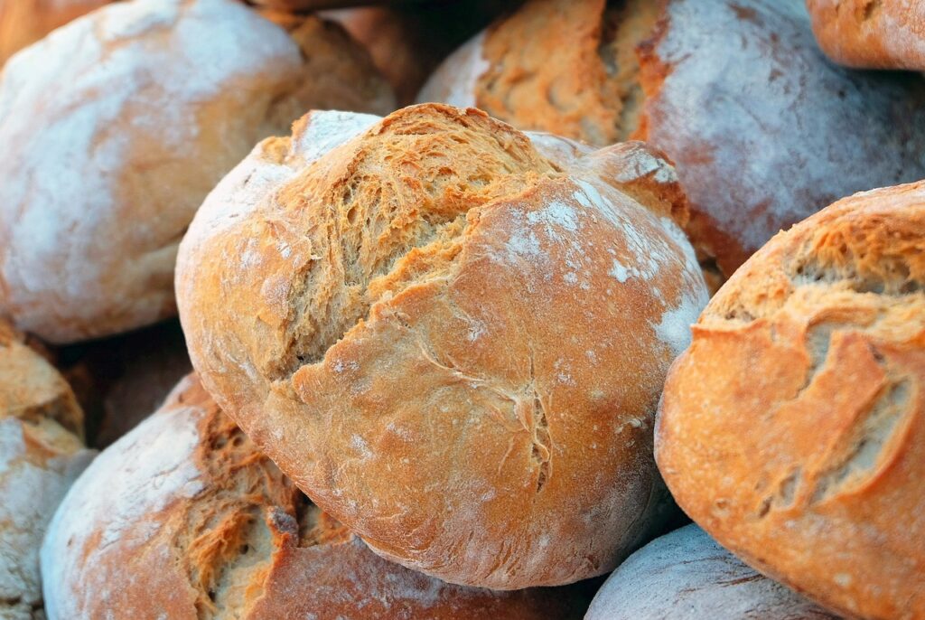 Brot gebacken knusprig Brot auskühlen lassen Wo und wie lange