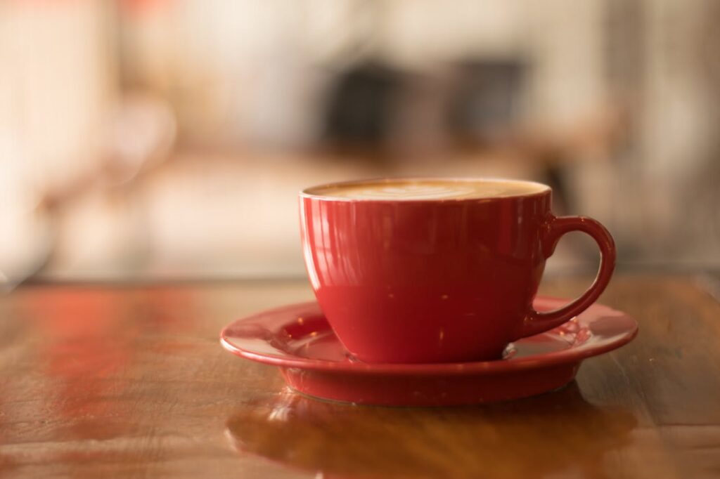 Tisch Getränk Kaffee Tasse Kräftige Mahlzeit mit Kaffee abrunden Darauf achten
